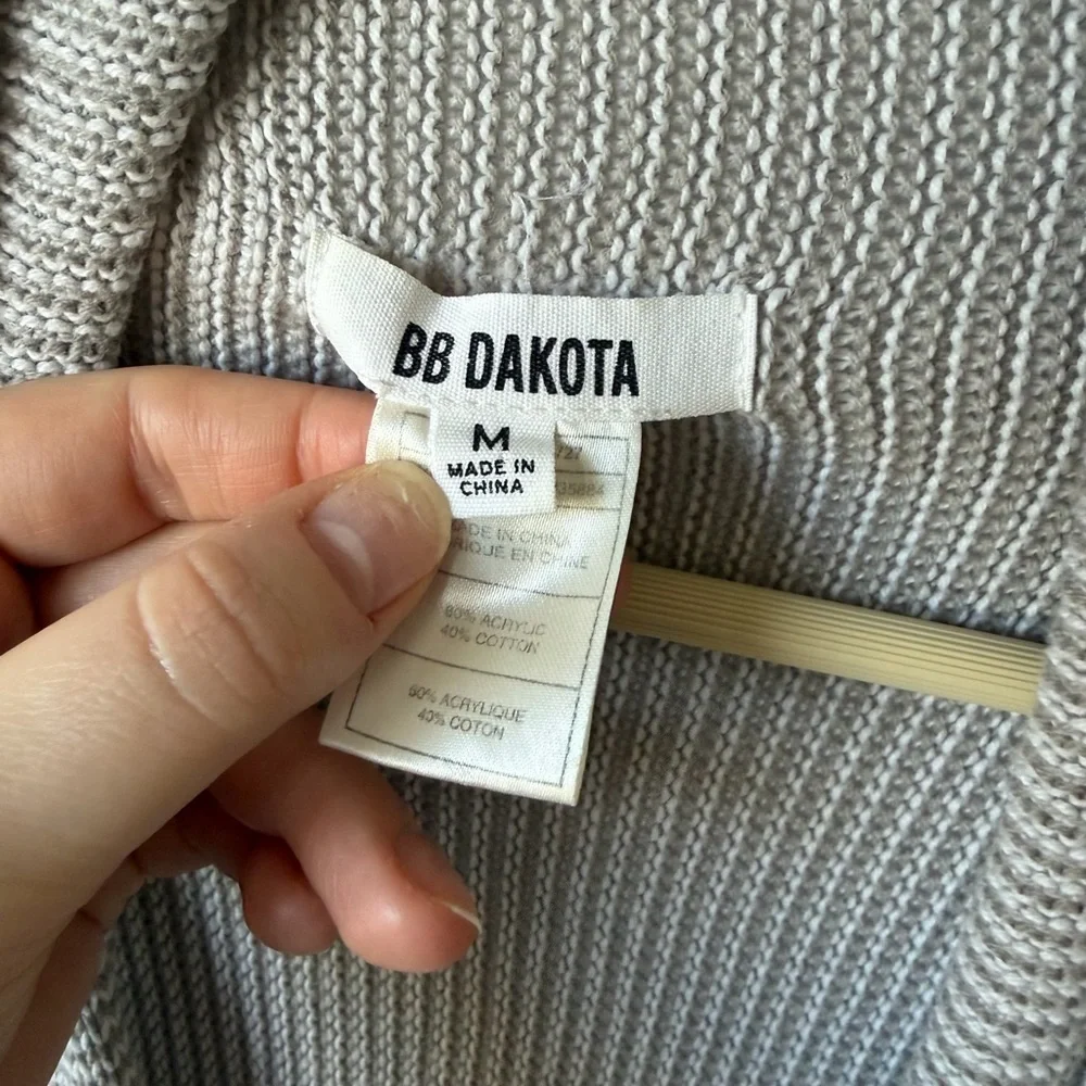 BB Dakota Light Gray Draped Cardigan - Picture 6 of 9